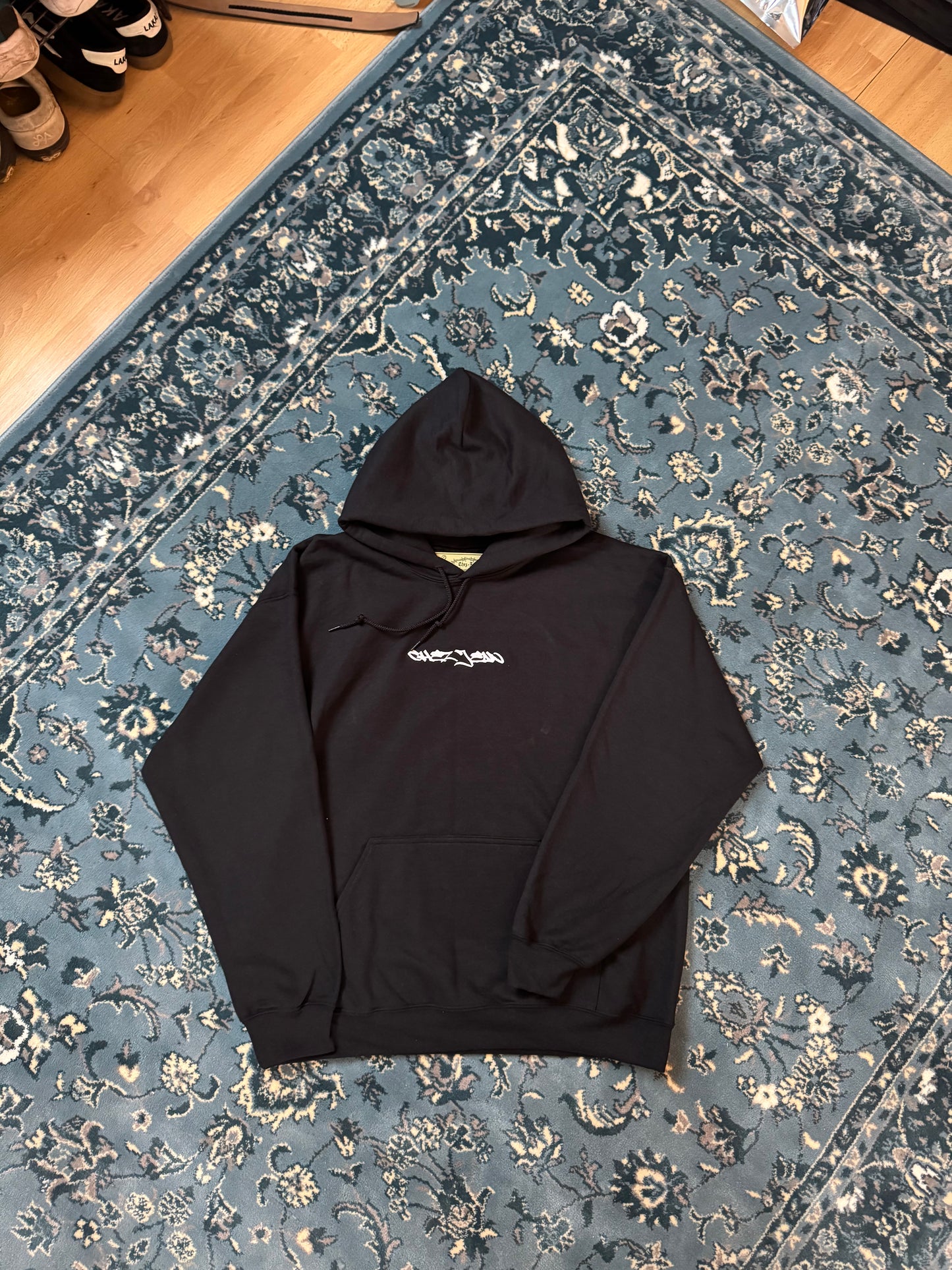black chez jean writtin logo hoody