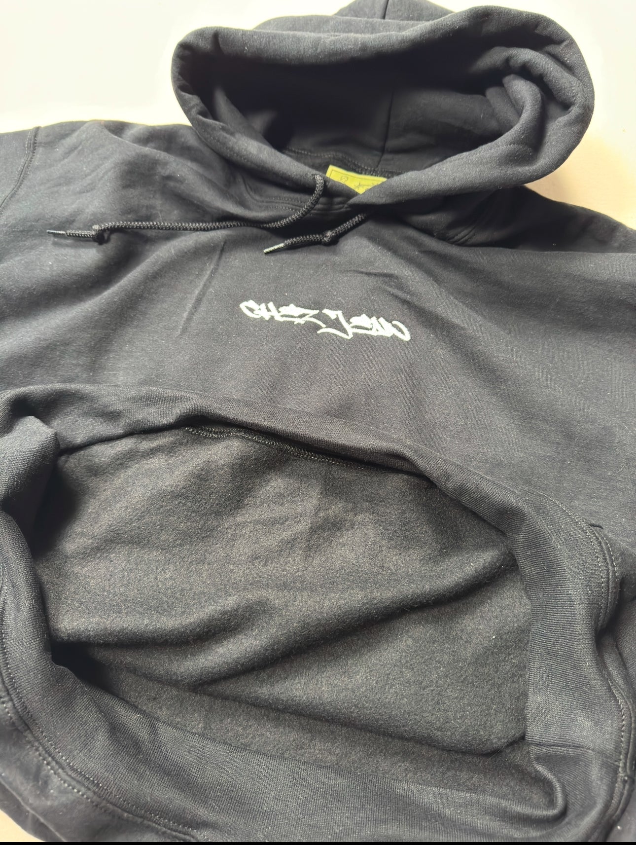 black chez jean writtin logo hoody