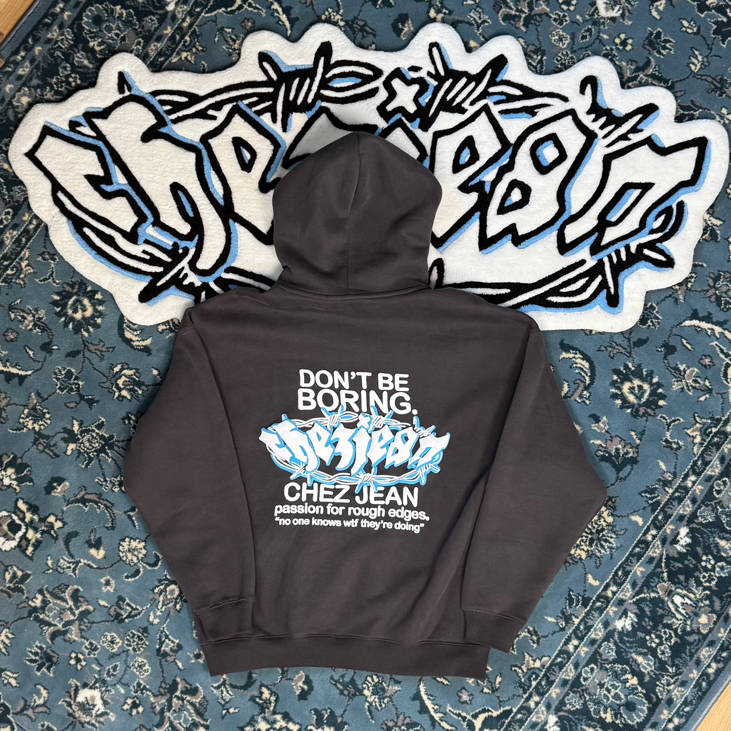 puffy back print hoodie