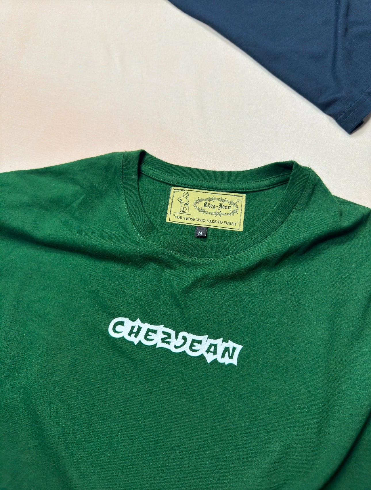 back logo tshirt