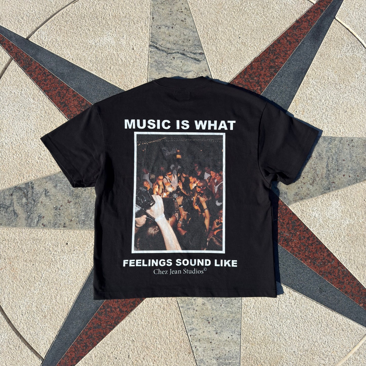 black shirt back print